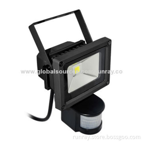 30W PIR LED Floodlight, >0.95 Power Factor, IP65, Aluminum Housing, 110lm/W, CE Mark